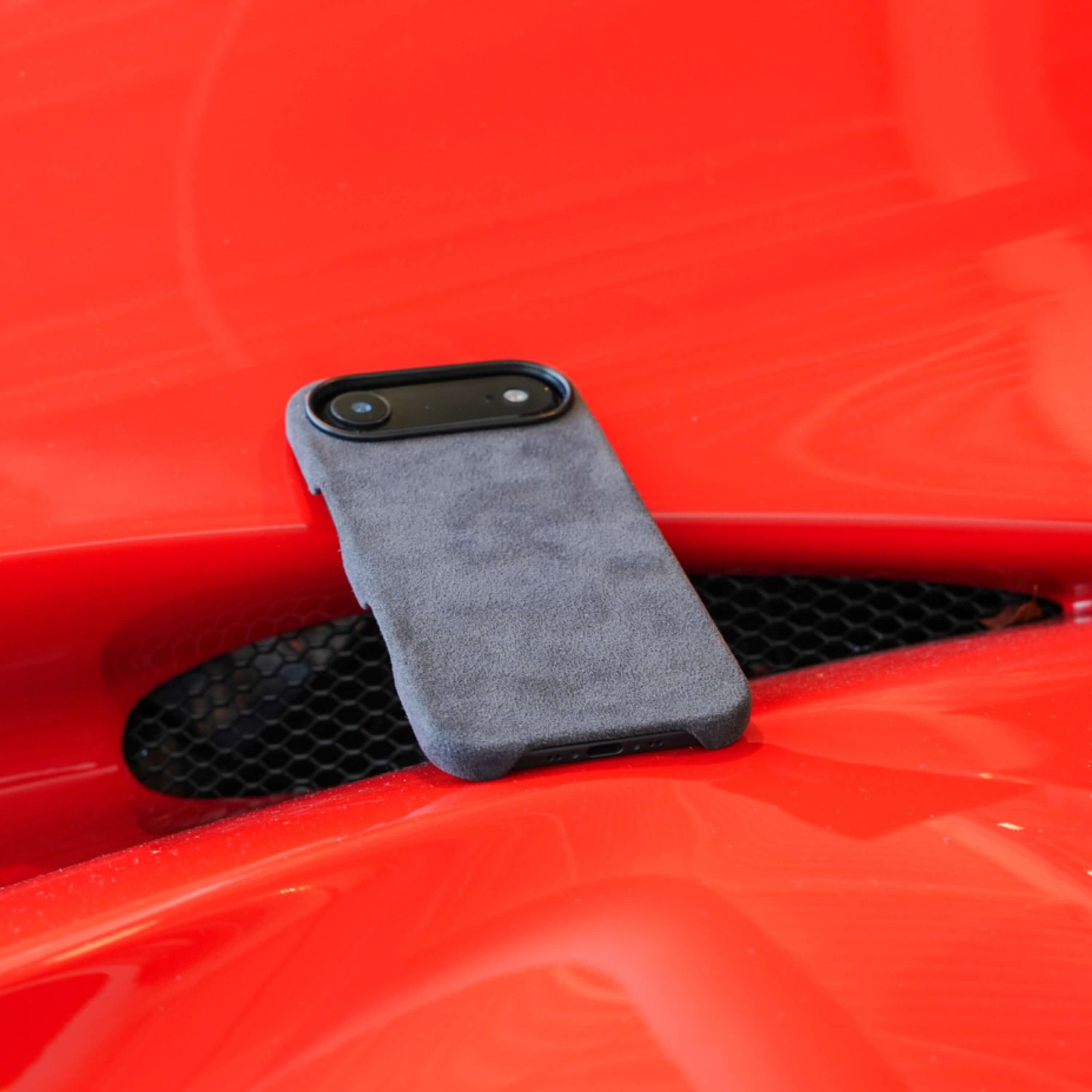 iPhone 17 Air - Alcantara Case - Space Grey