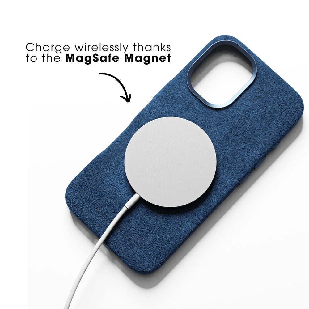 iPhone 16 Plus – Alcantara-Hülle – Meerblau