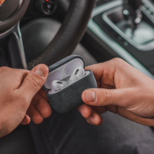 MTA x Alcanside - AirPods (3rd generation) Alcantara Case - Space Grey - Alcanside